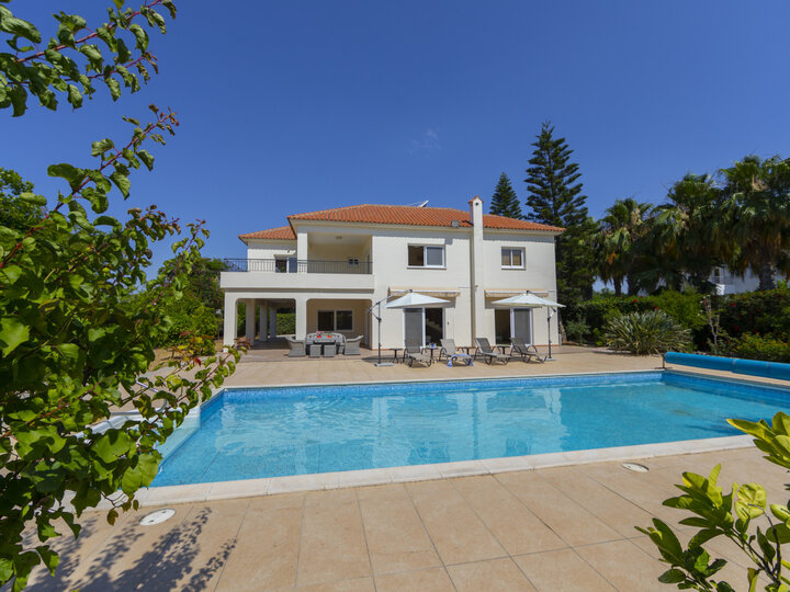 Vam in vaši družini bo všeč ta vila ob obali, vila Larnaca 1400, Larnaca, Cyprus