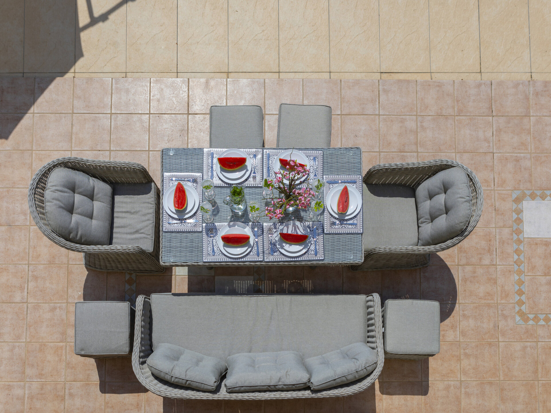 Vam in vaši družini bo všeč ta vila ob obali, vila Larnaca 1400