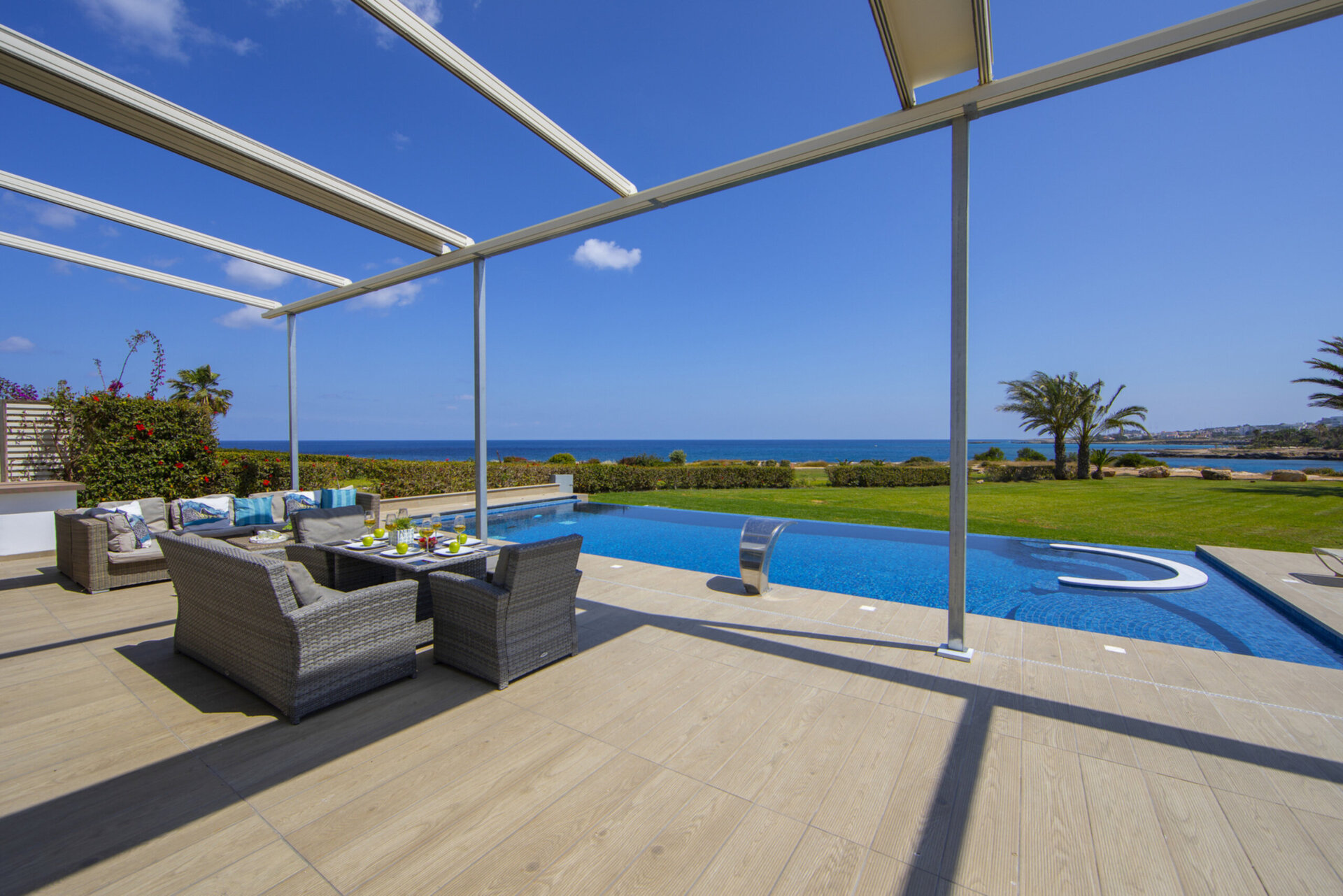 Vam in vaši družini bo všeč ta vila ob morju, Protaras Villa 1540