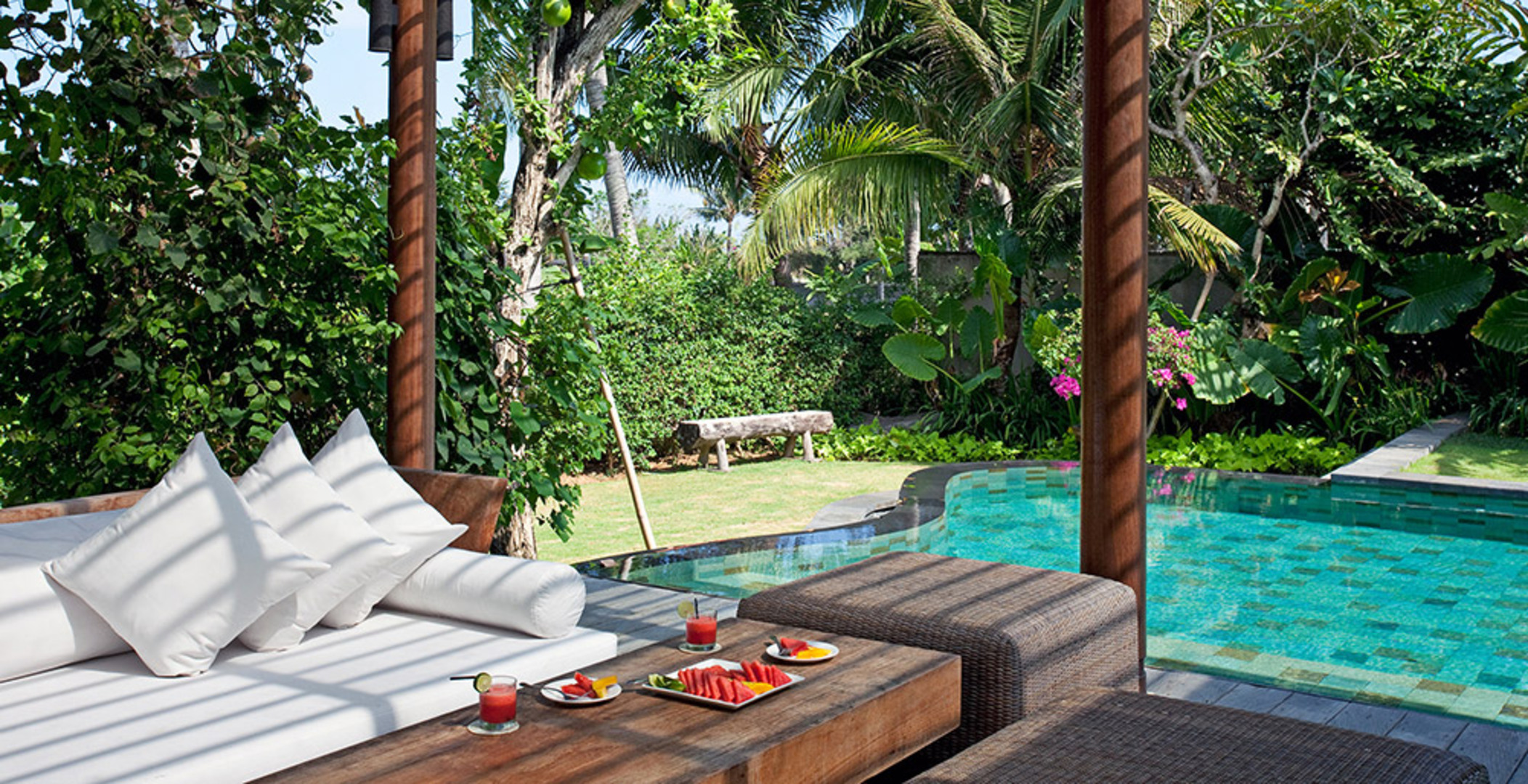 Slika Sprostitev ob vašem zasebnem bazenu v vaši čudoviti vili v Canggu, Bali Villa 2119
