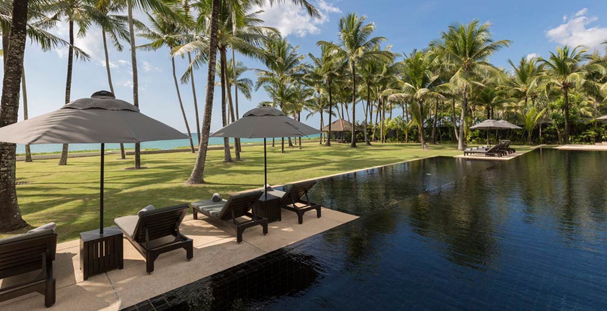 Kako najeti lastno luksuzno vilo na Phuketu z zasebnim bazenom, 12 oseb, vila Chang Wat Phang-nga 1050
