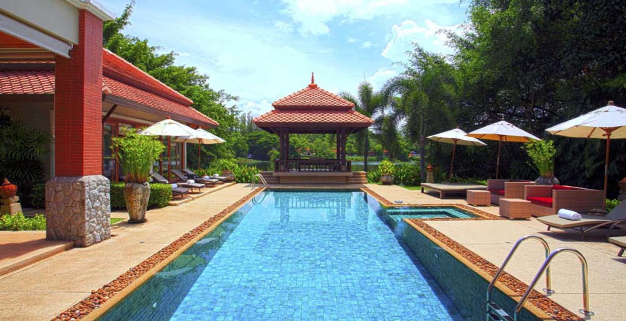 Predstavljajte si to ... Uživanje v popolnih počitnicah v vili v Phuketu na Tajskem, vila Phuket 1056