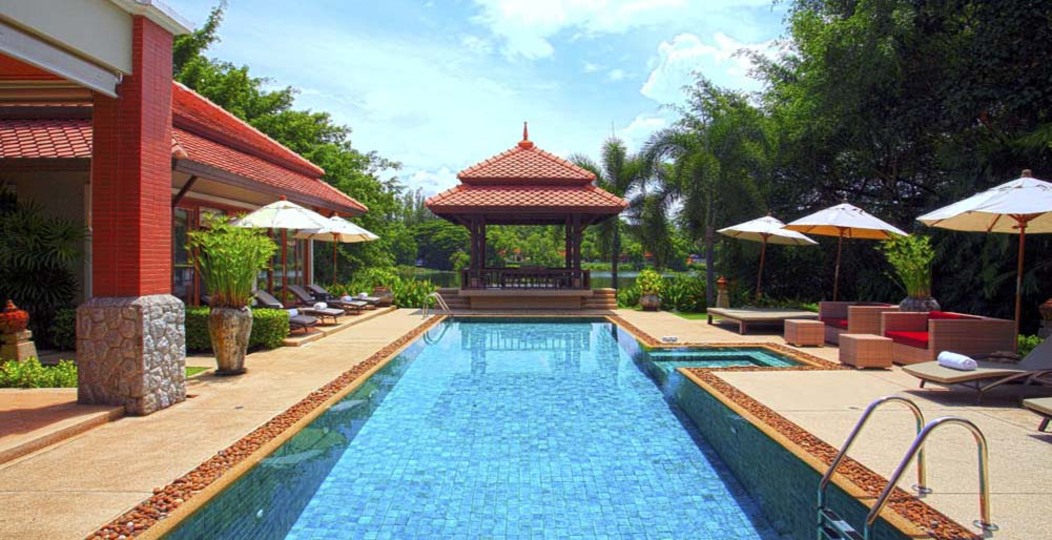 Predstavljajte si to ... Uživanje v popolnih počitnicah v vili v Phuketu na Tajskem, vila Phuket 1056