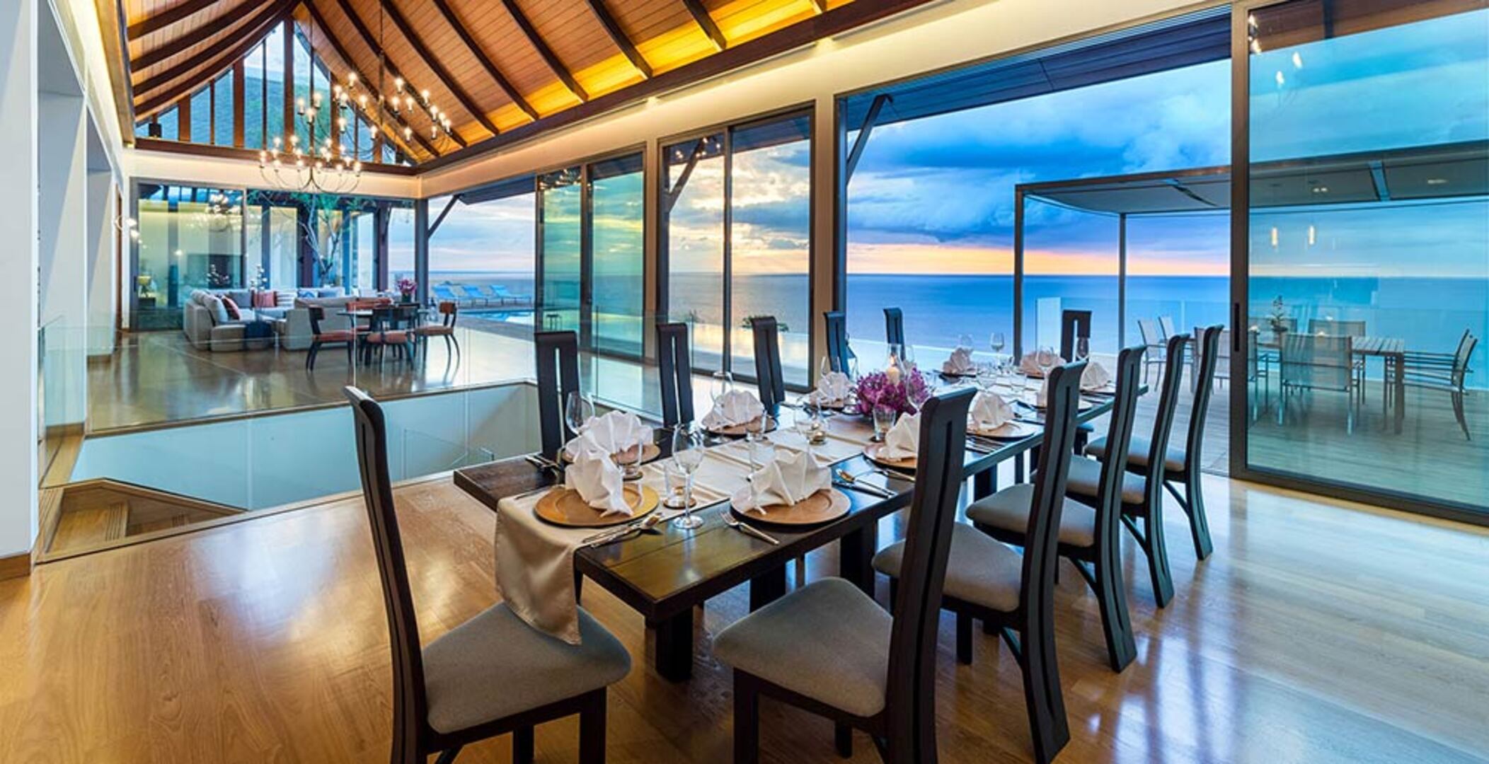 Vaša družina bo uživala v sanjskih počitnicah v tej luksuzni vili v Phuketu, Phuket Villa 1058