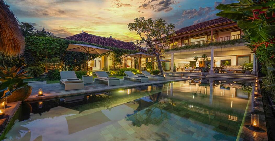 Predstavljajte si, da vaša družina najame to luksuzno vilo v balijskem slogu, Bali Villa 2120