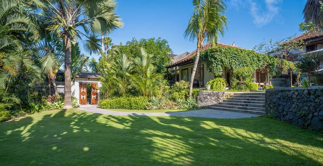 Predstavljajte si, da vaša družina najame to luksuzno vilo v balijskem slogu, Bali Villa 2120
