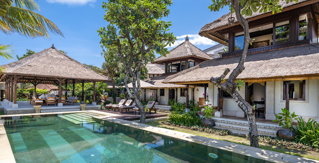 Čudovita vila s 5 zvezdicami na vrhunski lokaciji v Sanurju, Bali Villa 2123