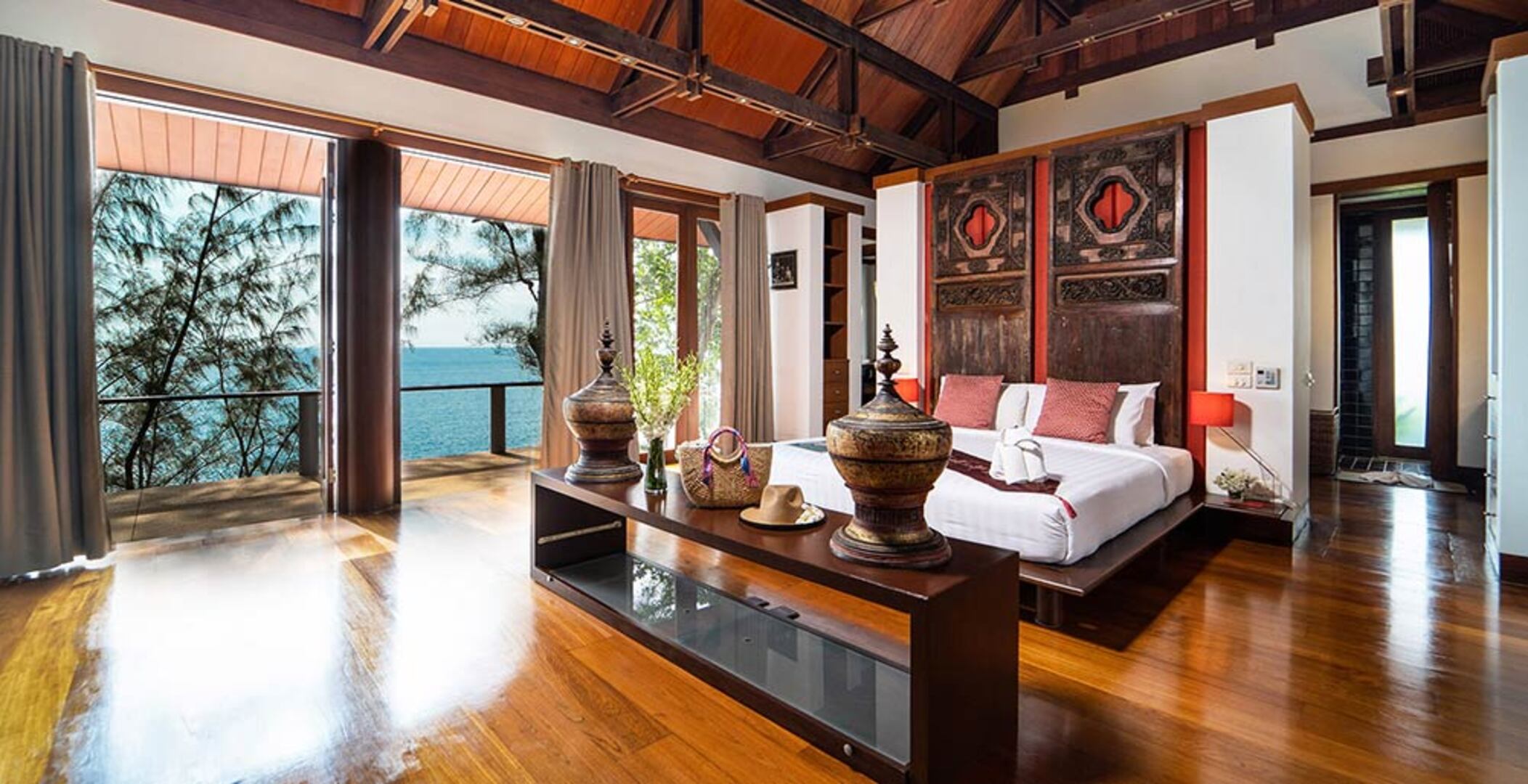 Našli ste popolno vilo s 5 zvezdicami z zasebnim kuharjem, Phuket Villa 1064