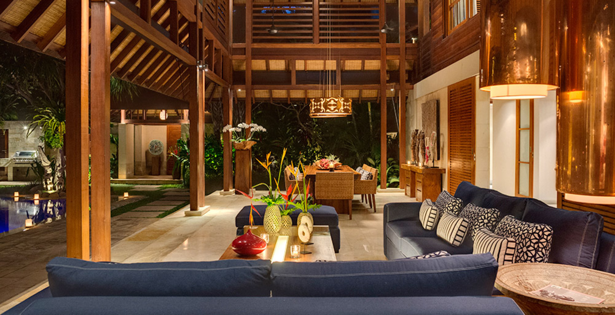 Čudovita vila s 5 zvezdicami na vrhunski lokaciji v Seminyaku, Bali Villa 2129