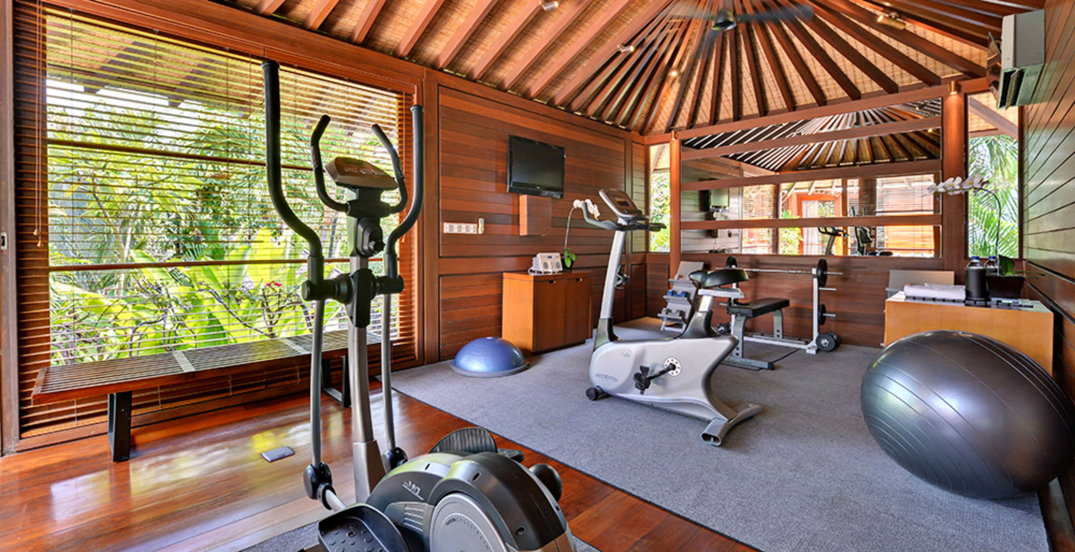 Čudovita vila s 5 zvezdicami na vrhunski lokaciji v Seminyaku, Bali Villa 2129