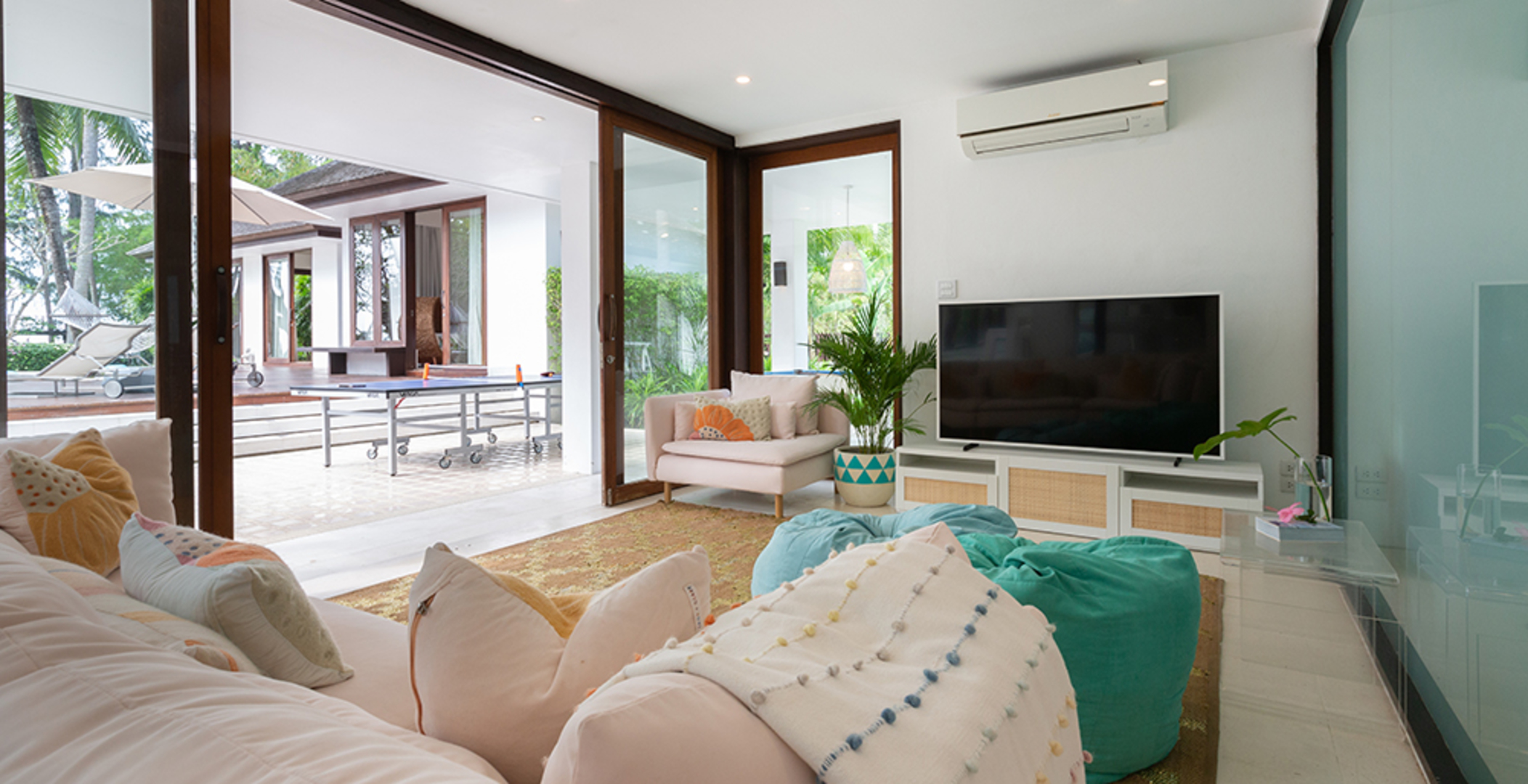 Končno lahko vi in vaši prijatelji najamete luksuzno vilo z 24/7 vratarjem in zasebnim kuharjem, Koh Samui Villa 1019
