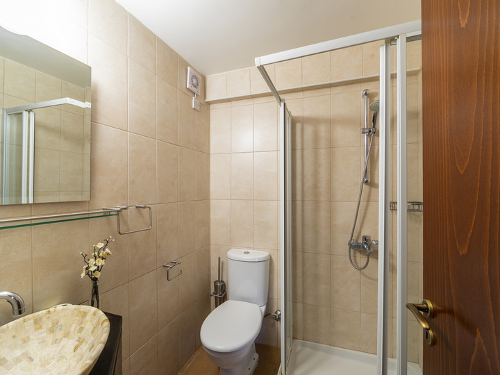Vam in vaši družini bo všeč ta vila v bližini čudovitega mesta Limassol, Limassol Villa 1003