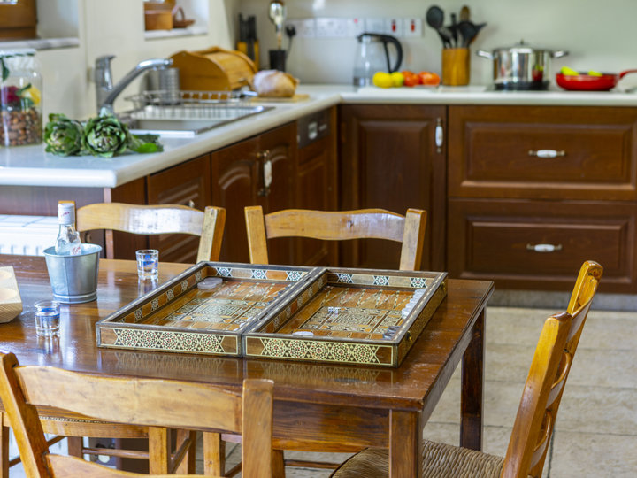 Vam in vaši družini bo všeč ta vila v bližini čudovitega mesta Limassol, Limassol Villa 1003