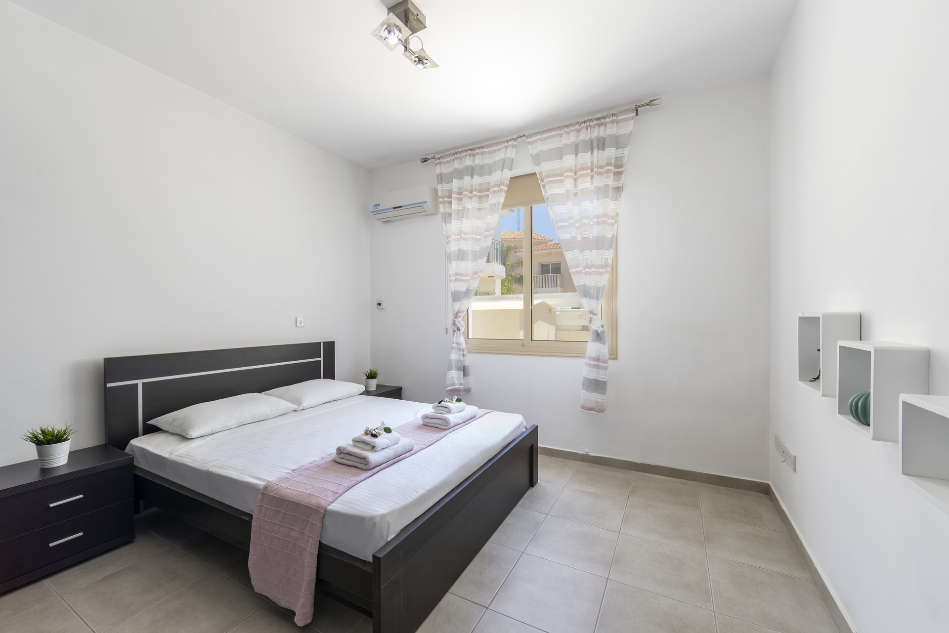 Vaša čudovita počitniška vila v Protarasu in njenih čudovitih plažah, Protaras Villa 1570