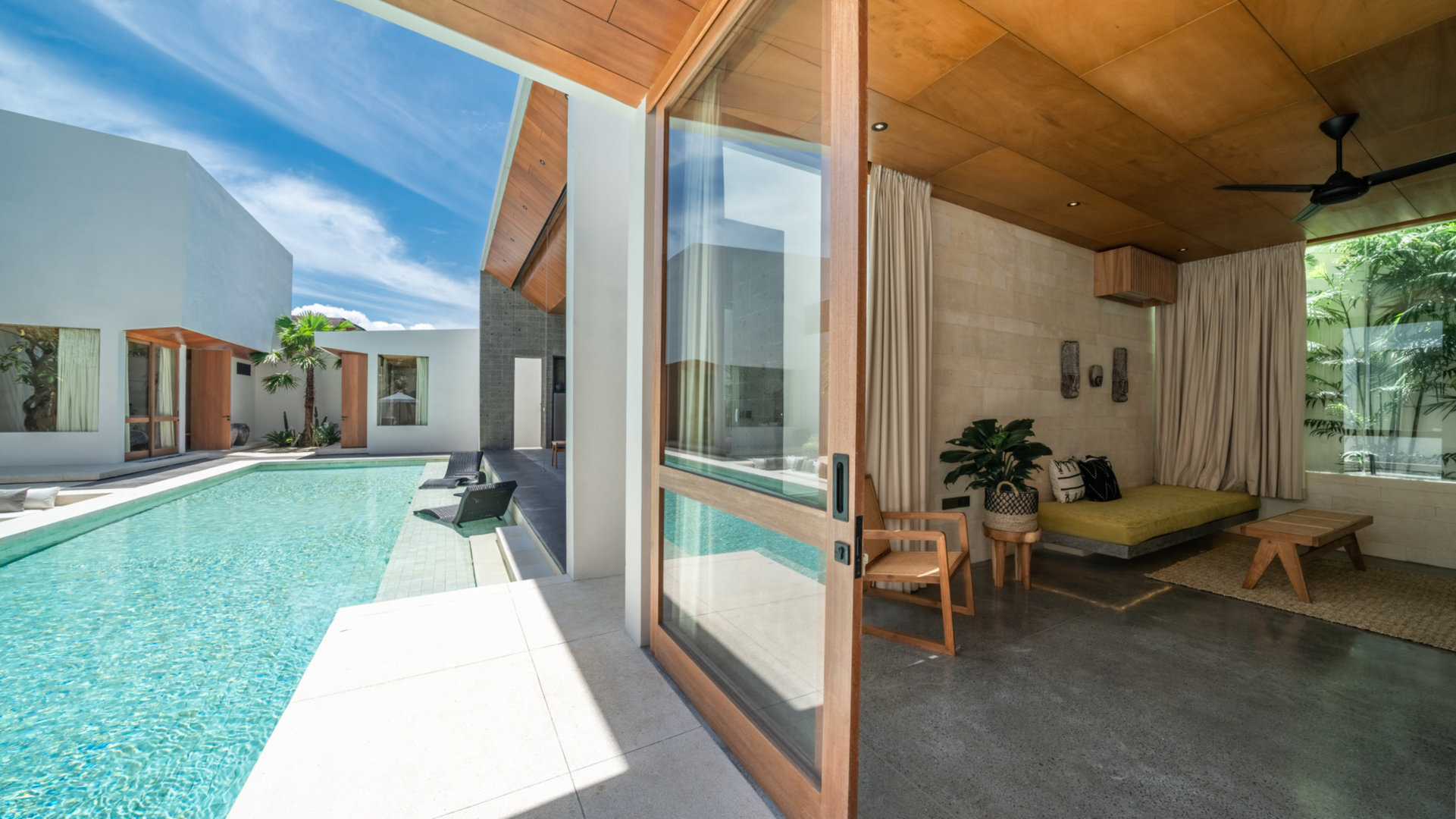 Najboljša počitniška vila s 5 zvezdicami v Kabupaten Badungu z zasebnim bazenom in polnim osebjem, Bali Villa 2098