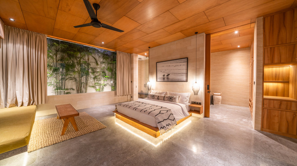 Najboljša počitniška vila s 5 zvezdicami v Kabupaten Badungu z zasebnim bazenom in polnim osebjem, Bali Villa 2098