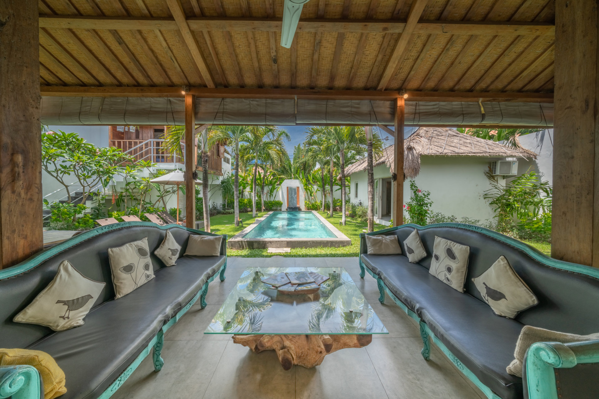 Najboljša počitniška vila s 5 zvezdicami v Kabupaten Badungu z zasebnim bazenom in polnim osebjem, Bali Villa 2099