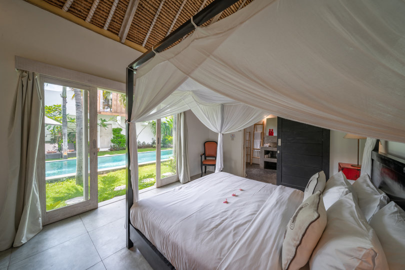 Najboljša počitniška vila s 5 zvezdicami v Kabupaten Badungu z zasebnim bazenom in polnim osebjem, Bali Villa 2099