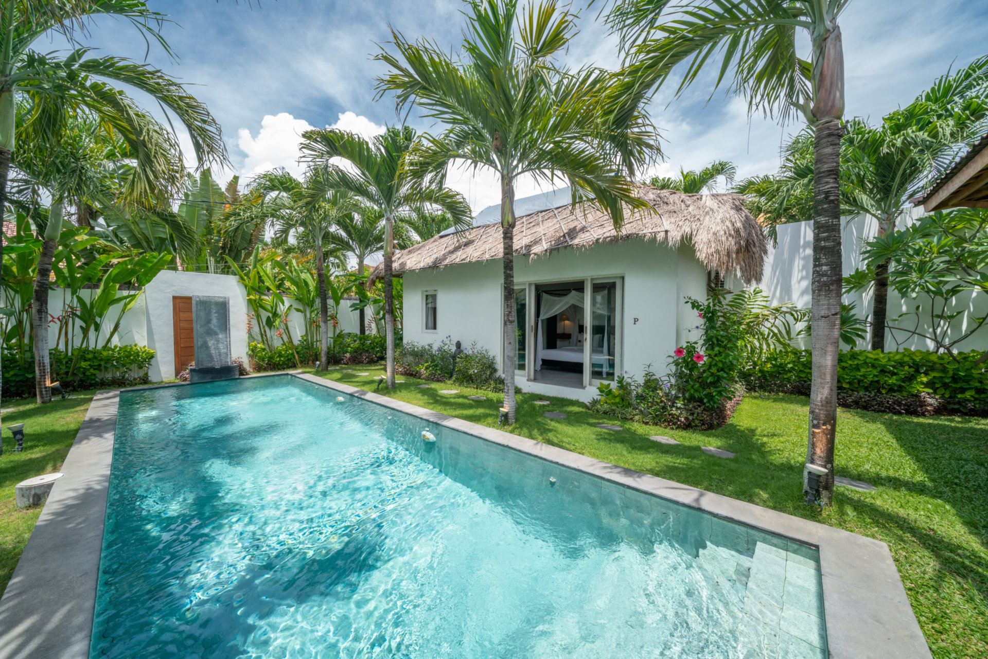 Najboljša počitniška vila s 5 zvezdicami v Kabupaten Badungu z zasebnim bazenom in polnim osebjem, Bali Villa 2099