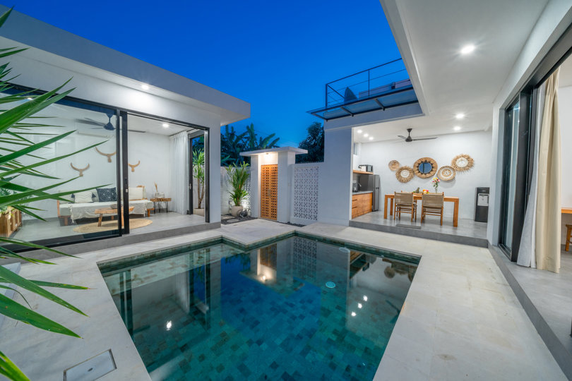 Najboljša počitniška vila s 5 zvezdicami v okrožju Badung z zasebnim bazenom in polnim osebjem, Bali Villa 2104