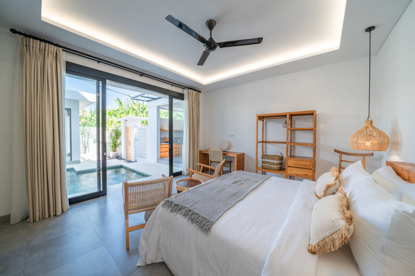Najboljša počitniška vila s 5 zvezdicami v okrožju Badung z zasebnim bazenom in polnim osebjem, Bali Villa 2104