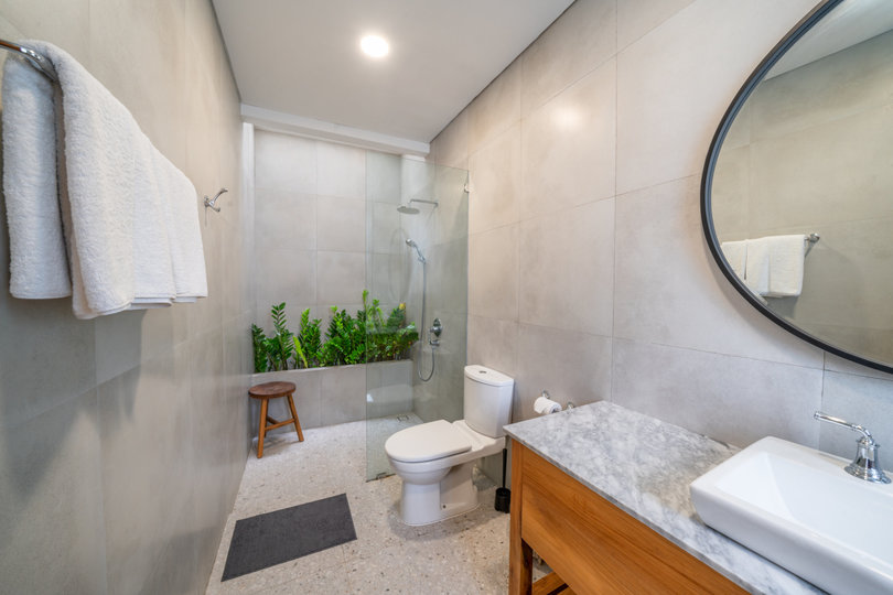 Najboljša počitniška vila s 5 zvezdicami v okrožju Badung z zasebnim bazenom in polnim osebjem, Bali Villa 2104