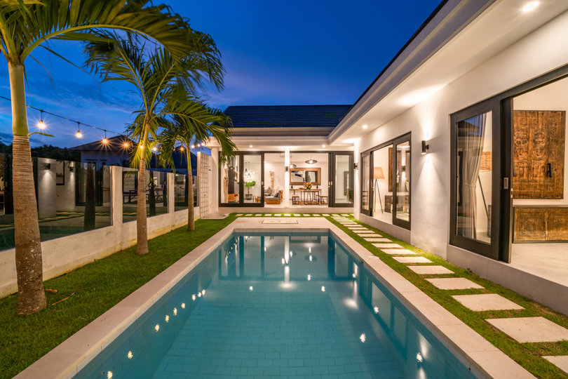 Najboljša počitniška vila s 5 zvezdicami v Kabupaten Badung z zasebnim bazenom in polnim osebjem, Bali Villa 2107