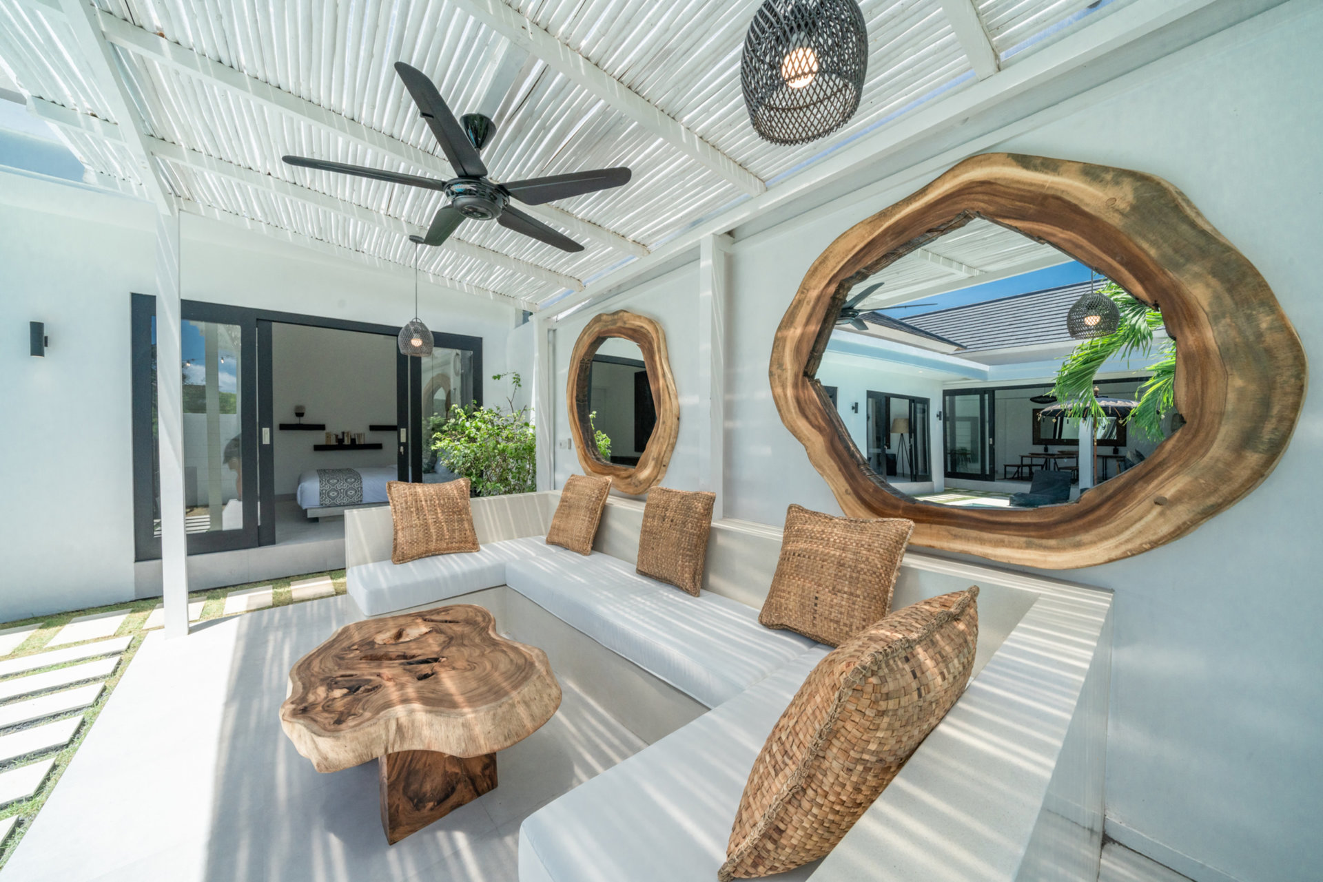 Najboljša počitniška vila s 5 zvezdicami v Kabupaten Badung z zasebnim bazenom in polnim osebjem, Bali Villa 2107