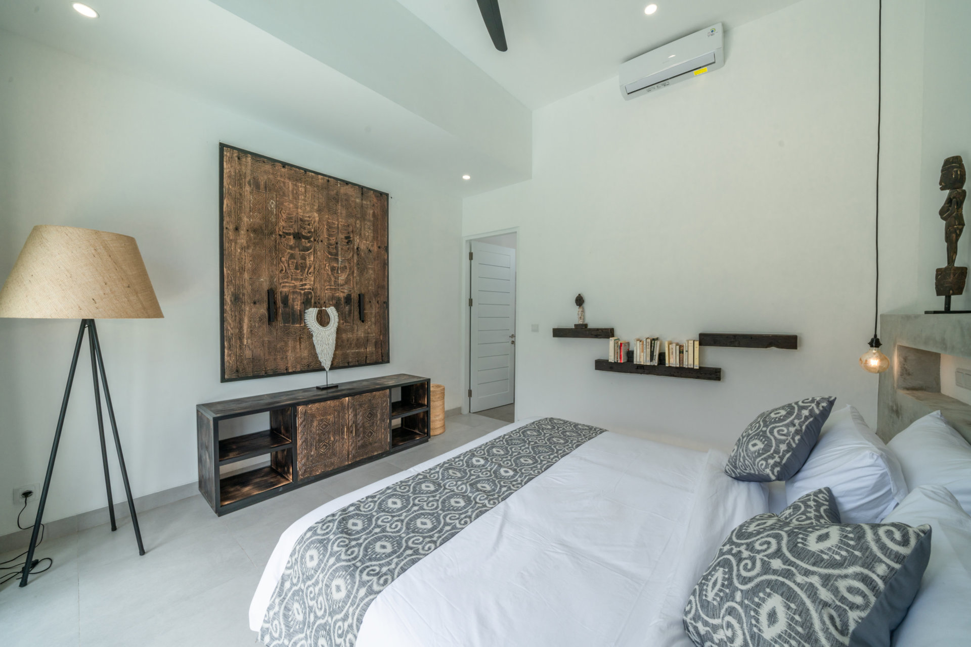 Najboljša počitniška vila s 5 zvezdicami v Kabupaten Badung z zasebnim bazenom in polnim osebjem, Bali Villa 2107