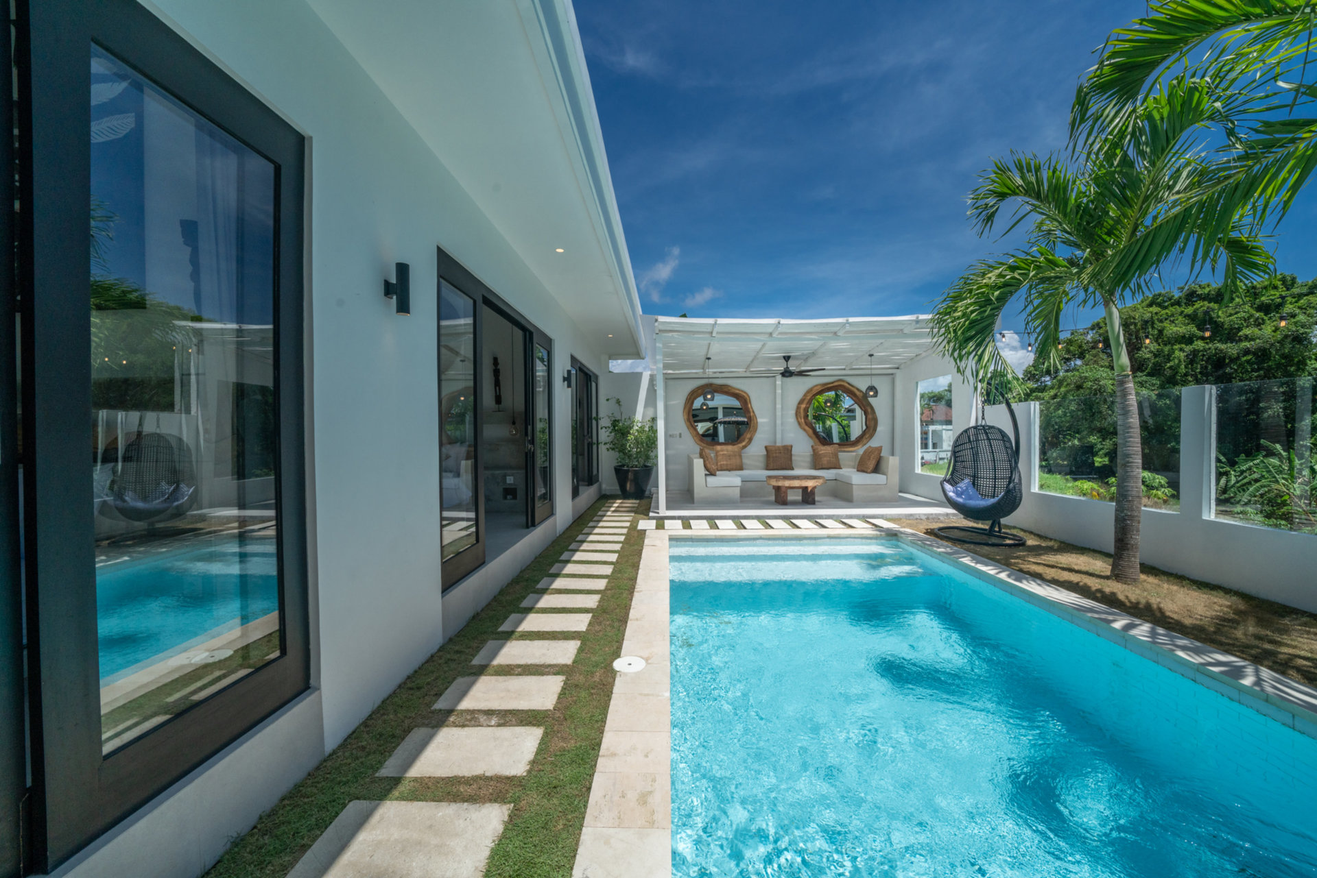 Najboljša počitniška vila s 5 zvezdicami v Kabupaten Badung z zasebnim bazenom in polnim osebjem, Bali Villa 2107