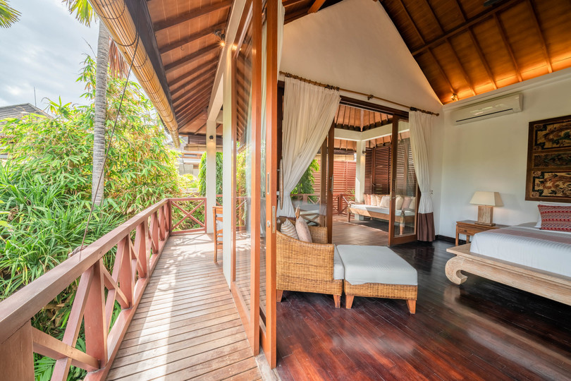 Popoln vodnik za najem vaše ekskluzivne počitniške vile v Kabupaten Badung z zasebnim bazenom in polnim osebjem, Bali Villa 2113