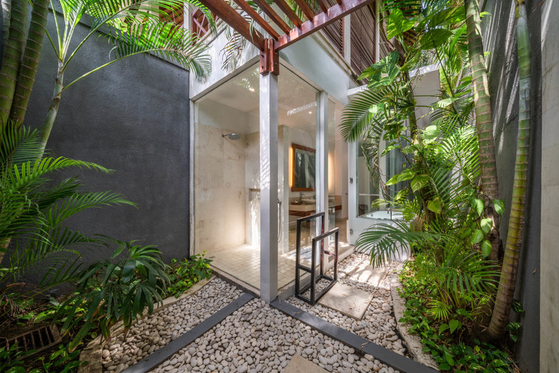Popoln vodnik za najem vaše ekskluzivne počitniške vile v Kabupaten Badung z zasebnim bazenom in polnim osebjem, Bali Villa 2113
