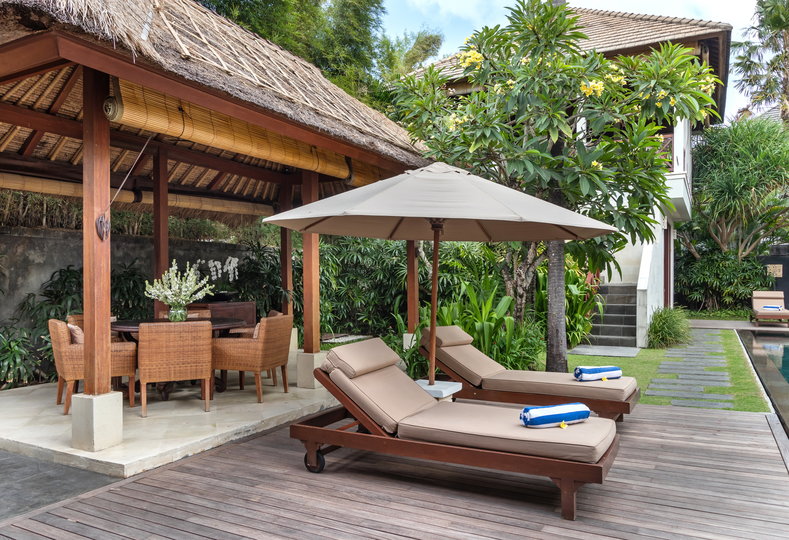 Popoln vodnik za najem vaše ekskluzivne počitniške vile v Kabupaten Badung z zasebnim bazenom in polnim osebjem, Bali Villa 2113