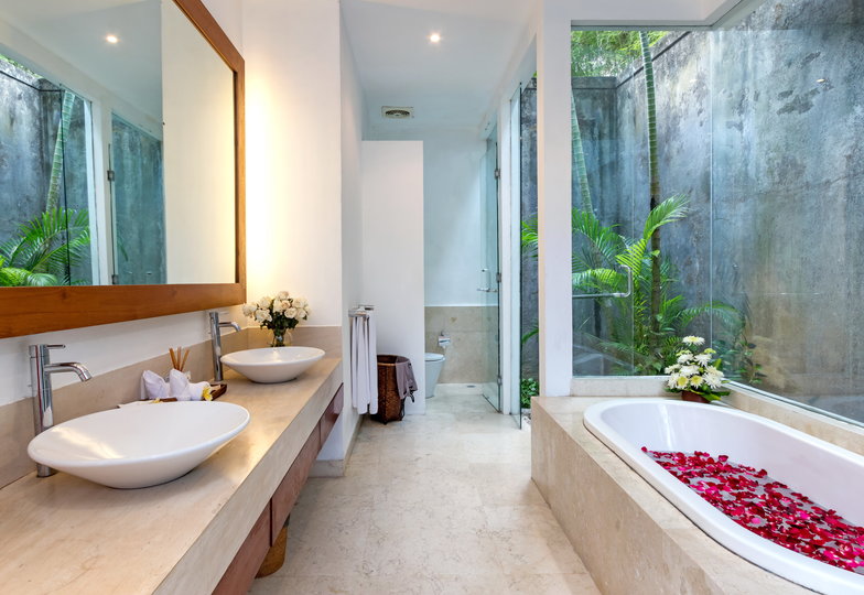 Popoln vodnik za najem vaše ekskluzivne počitniške vile v Kabupaten Badung z zasebnim bazenom in polnim osebjem, Bali Villa 2113