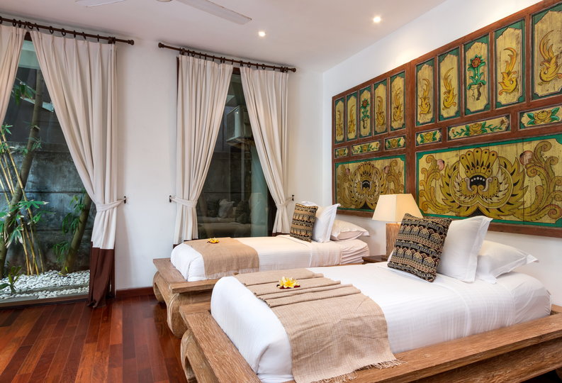 Popoln vodnik za najem vaše ekskluzivne počitniške vile v Kabupaten Badung z zasebnim bazenom in polnim osebjem, Bali Villa 2113