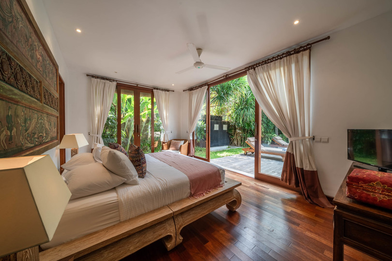 Popoln vodnik za najem vaše ekskluzivne počitniške vile v Kabupaten Badung z zasebnim bazenom in polnim osebjem, Bali Villa 2113