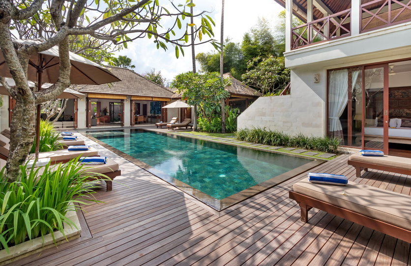 Popoln vodnik za najem vaše ekskluzivne počitniške vile v Kabupaten Badung z zasebnim bazenom in polnim osebjem, Bali Villa 2113