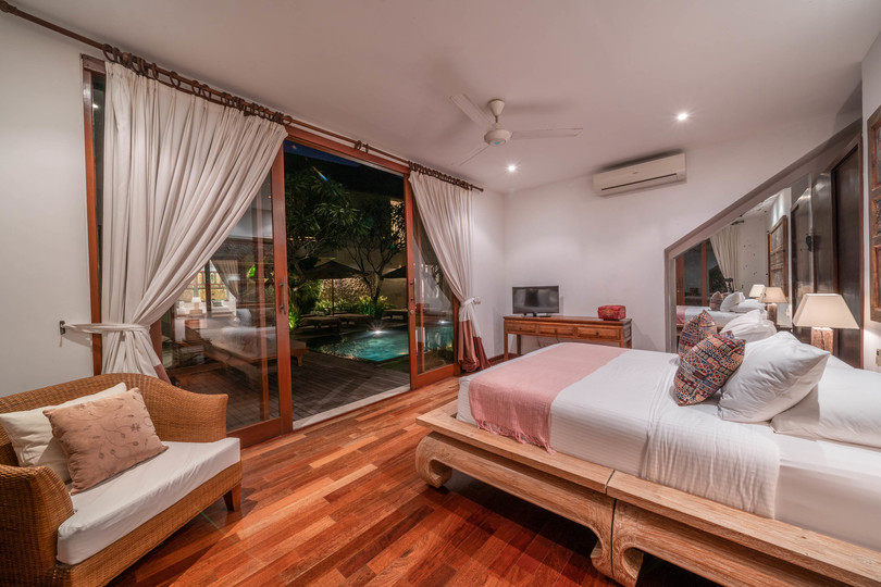 Popoln vodnik za najem vaše ekskluzivne počitniške vile v Kabupaten Badung z zasebnim bazenom in polnim osebjem, Bali Villa 2113