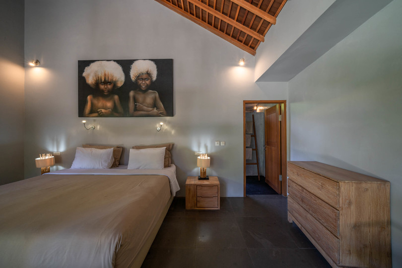 Predstavljajte si, da vaša družina najame luksuzno počitniško vilo s 4 spalnicami blizu plaže Double Six, Bali Villa 2116
