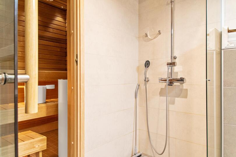 Najboljša vila z osupljivim razgledom, Kainuu Villa 1001
