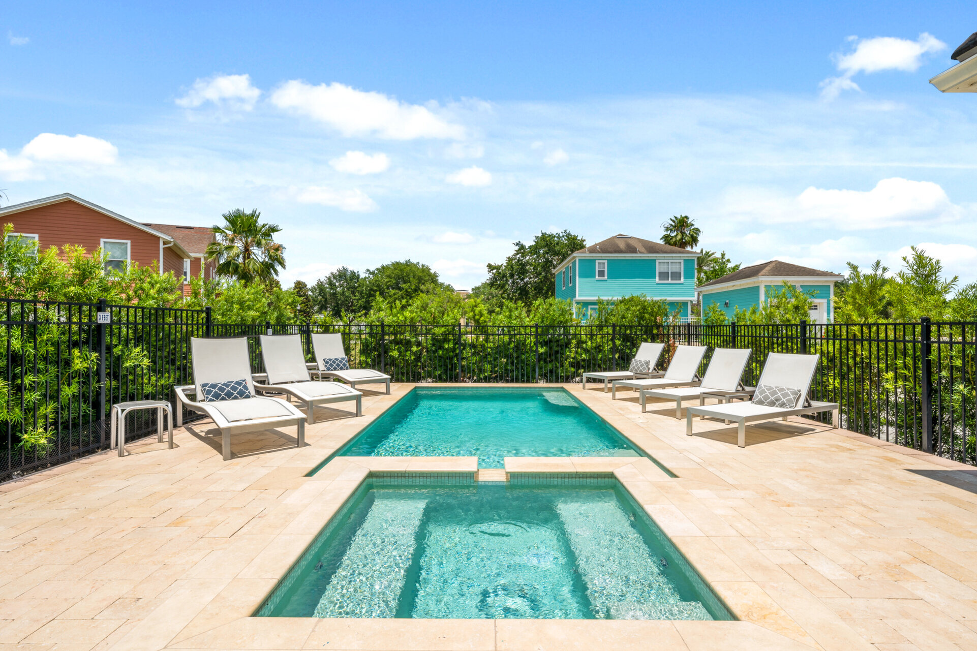 Vila s 5 zvezdicami in zasebnim bazenom v letovišču Reunion Resort and Spa, vila Orlando 5707