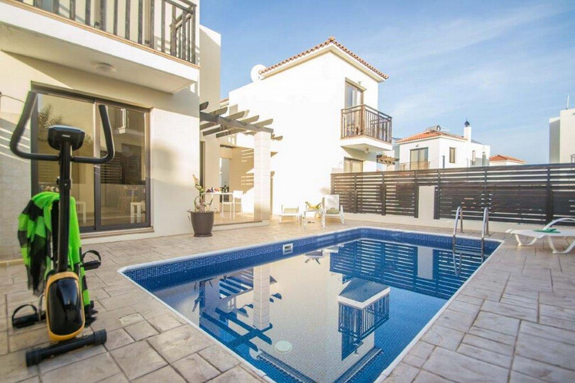 Končno lahko najamete popolno luksuzno vilo v Famagusti blizu vsega dogajanja, Famagusta Villa 1019