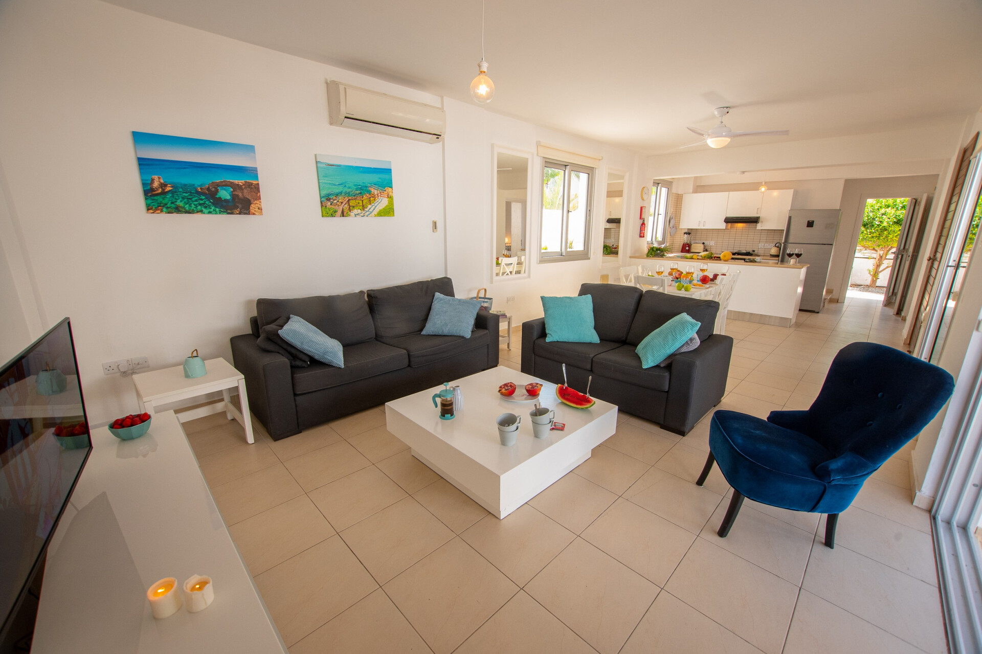 Najboljši vodnik za najem vaše luksuzne vile s 3 spalnicami na plaži, vila Famagusta 1020