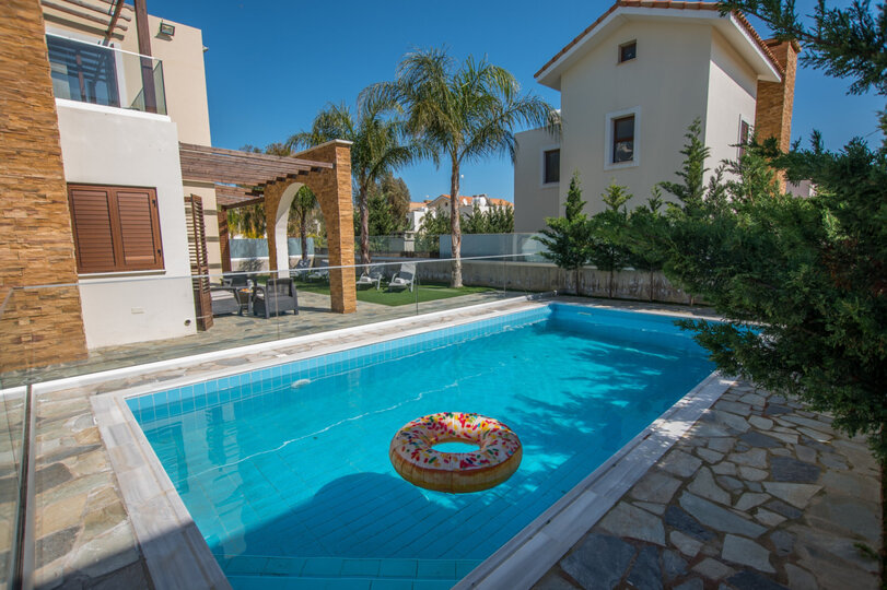 Vaša čudovita počitniška vila le nekaj minut od Famaguste in njenih čudovitih plaž, Famagusta Villa 1021