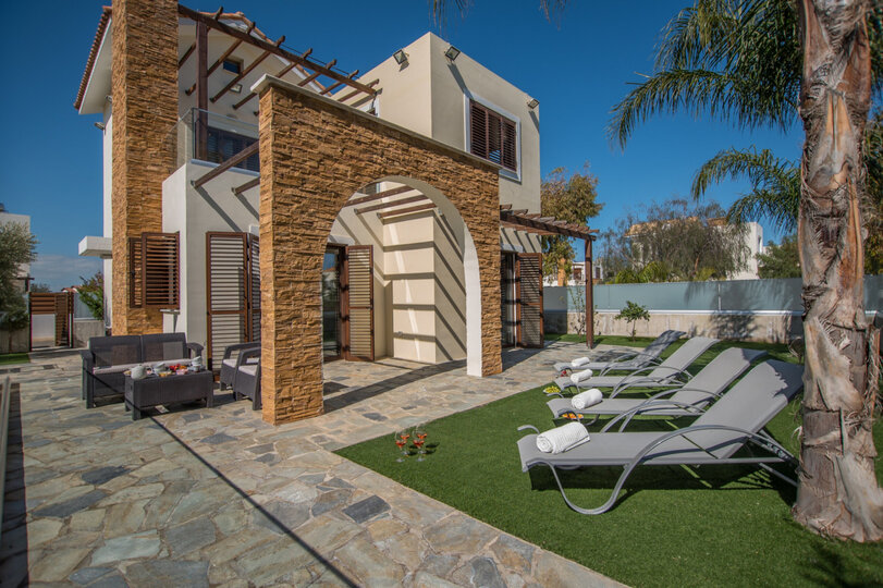 Vaša čudovita počitniška vila le nekaj minut od Famaguste in njenih čudovitih plaž, Famagusta Villa 1021