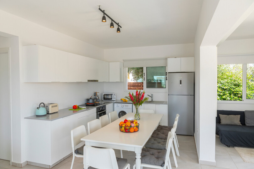 Vam in vaši družini bo všeč ta vila v bližini čudovitega mesta Famagusta, Famagusta Villa 1023