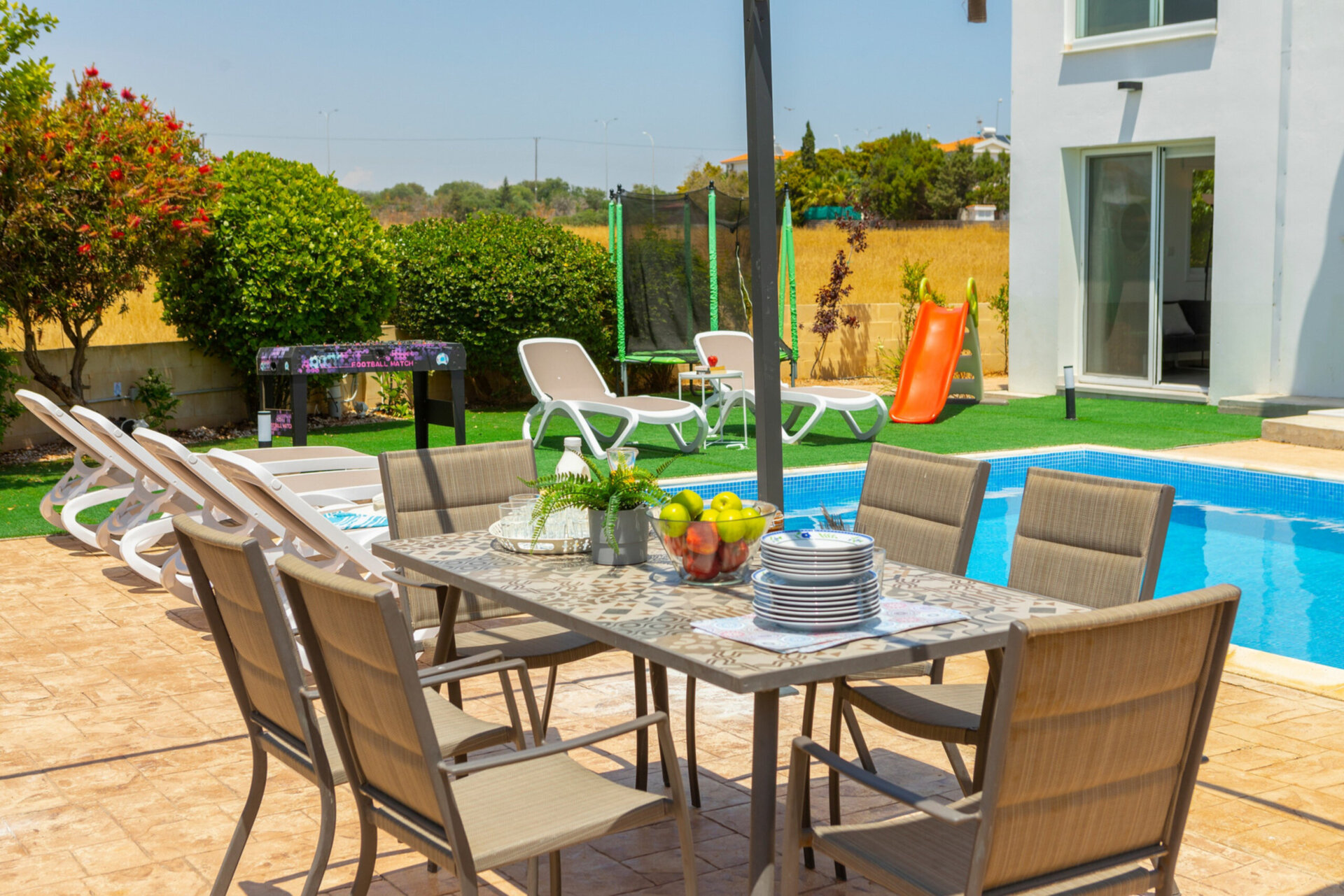 Vam in vaši družini bo všeč ta vila v bližini čudovitega mesta Famagusta, Famagusta Villa 1023