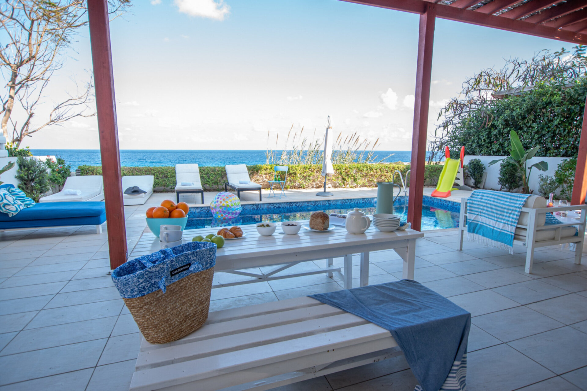 Skrivnost uživanja v vili s 5 zvezdicami blizu plaže v Famagusti, vila Famagusta 1025