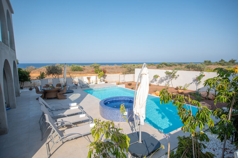 Skrivnost uživanja v vili s 5 zvezdicami blizu plaže v Famagusti, vila Famagusta 1024