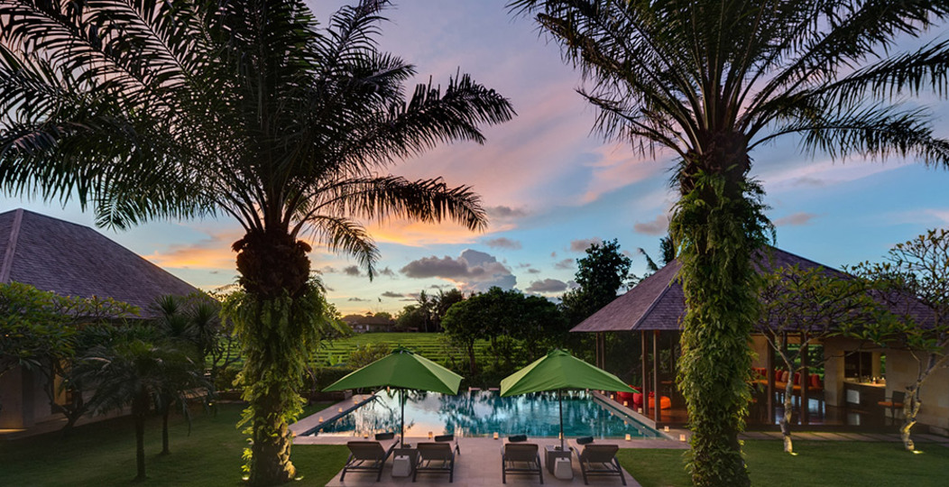 Luksuzna vila s 7 spalnicami in zasebnim bazenom, Bali Villa 2130